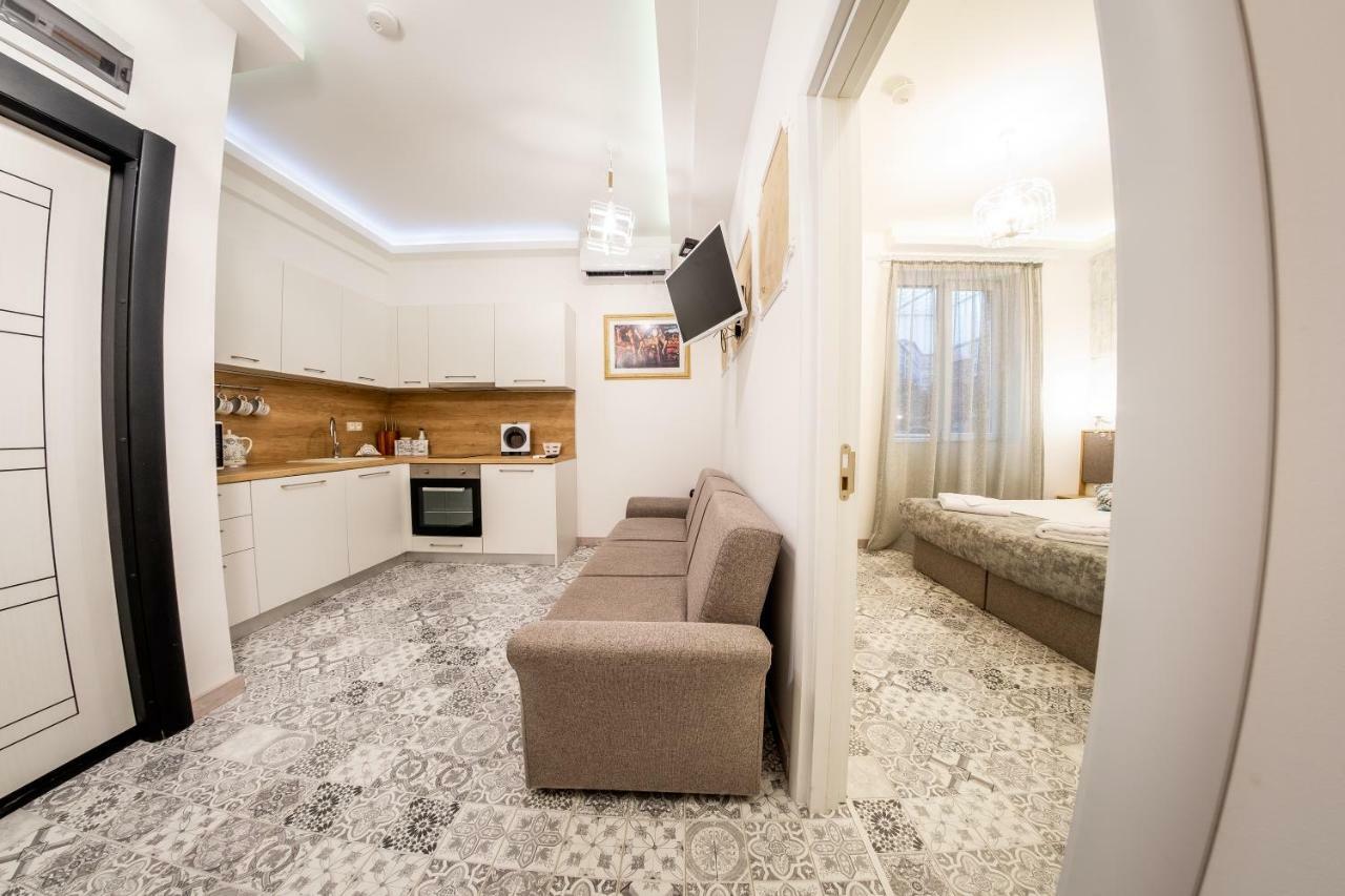 Sofia Pearl Life Apartment - No Window Apartment מראה חיצוני תמונה